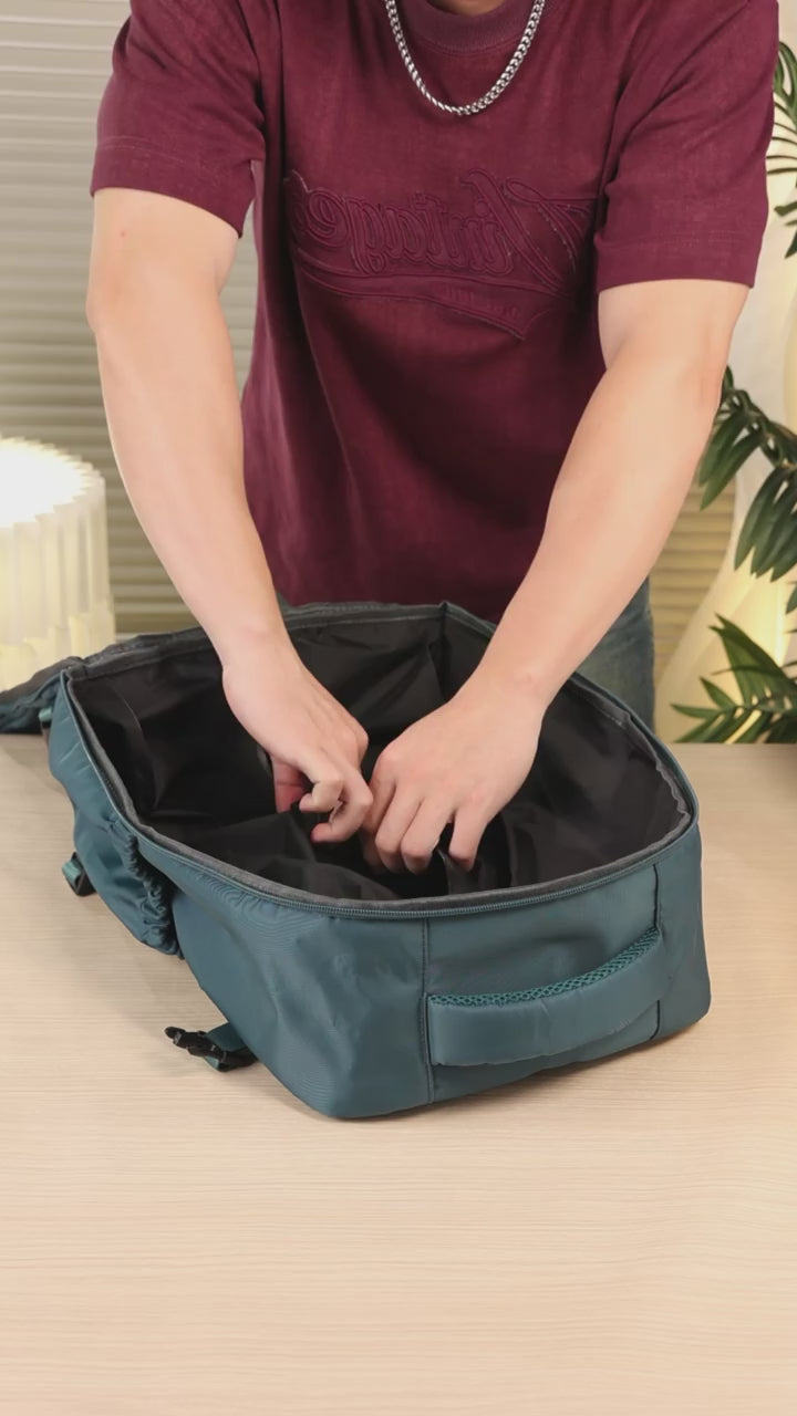 Vacuum Travel Backpack